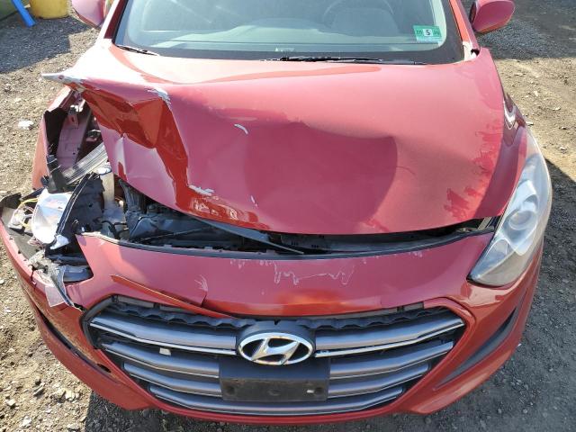 KMHD35LH2GU325352 - 2016 HYUNDAI ELANTRA GT RED photo 11