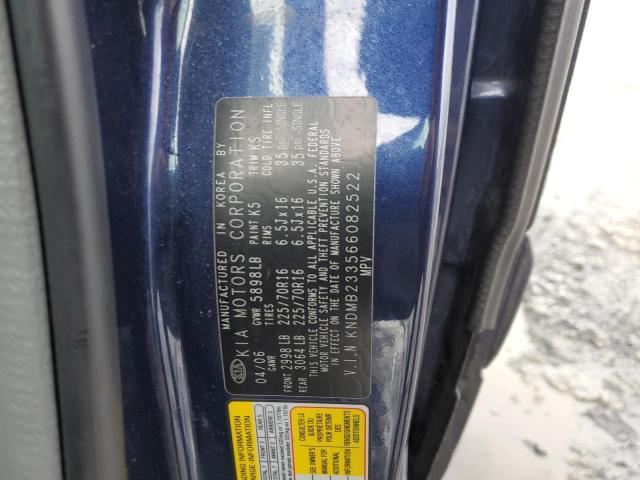 KNDMB233566082522 - 2006 KIA SEDONA EX BLUE photo 13