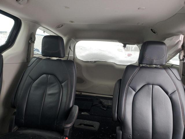 2C4RC1EG5JR272870 - 2018 CHRYSLER PACIFICA TOURING L PLUS GRAY photo 10