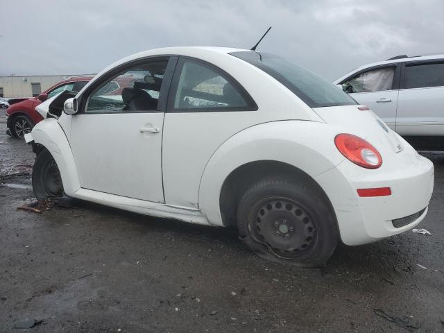 3VWPG3AG2AM014159 - 2010 VOLKSWAGEN NEW BEETLE WHITE photo 2