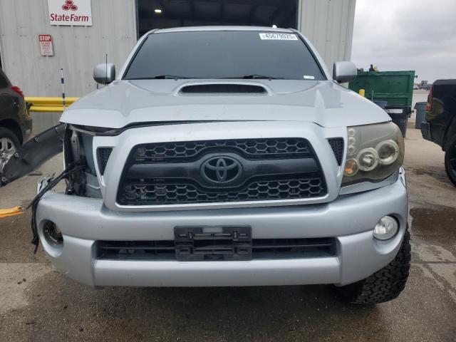 5TFJU4GN3BX002384 - 2011 TOYOTA TACOMA DOUBLE CAB PRERUNNER SILVER photo 5