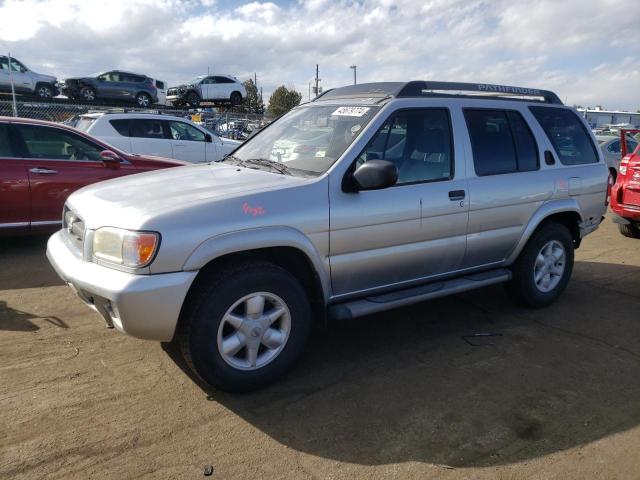 JN8DR09Y22W712532 - 2002 NISSAN PATHFINDER LE 银色 照片 1