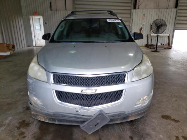 1GNLREED7AS137347 - 2010 CHEVROLET TRAVERSE LS SILVER photo 5