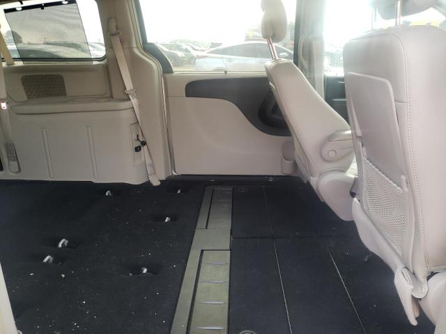 2A4RR8DGXBR650492 - 2011 CHRYSLER TOWN & COU TOURING L SILVER photo 11