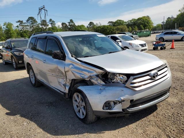 5TDZK3EH5BS039149 - 2011 TOYOTA HIGHLANDER BASE SILVER photo 4