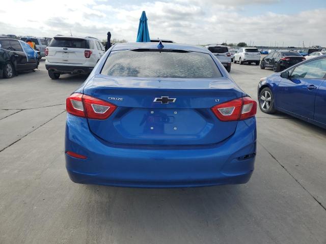 1G1BE5SMXJ7240844 - 2018 CHEVROLET CRUZE LT BLUE photo 6