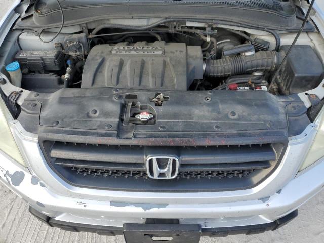 2HKYF18185H543529 - 2005 HONDA PILOT LX SILVER photo 11