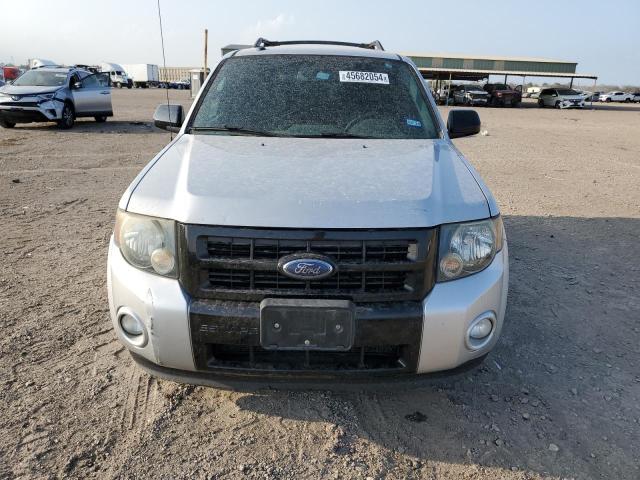 1FMCU03759KC81445 - 2009 FORD ESCAPE XLT SILVER photo 5