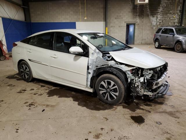 JTDKARFP1H3058157 - 2017 TOYOTA PRIUS PRIM თეთრი ფოტო 4