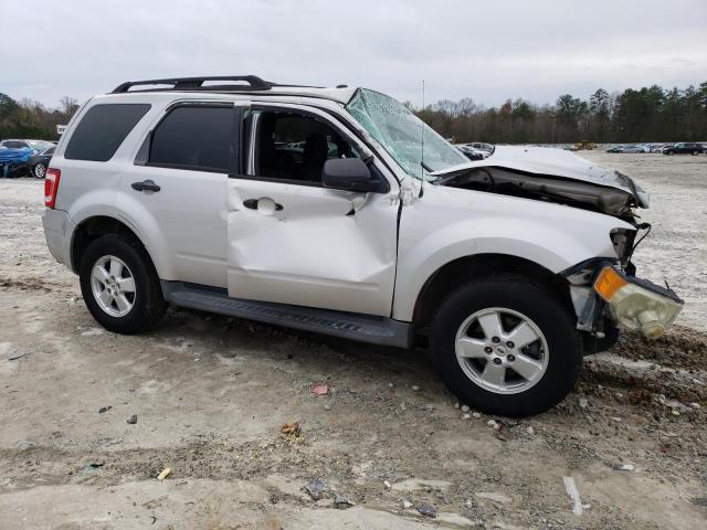 1FMCU03G99KA59281 - 2009 FORD ESCAPE XLT SILVER photo 4