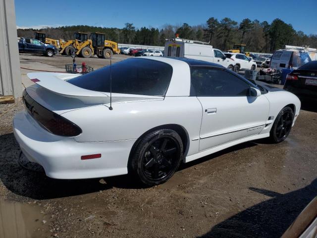 2G2FV22G1W2226187 - 1998 PONTIAC FIREBIRD FORMULA WHITE photo 3