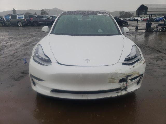 5YJ3E1EA0LF632881 - 2020 TESLA MODEL 3 WHITE photo 5