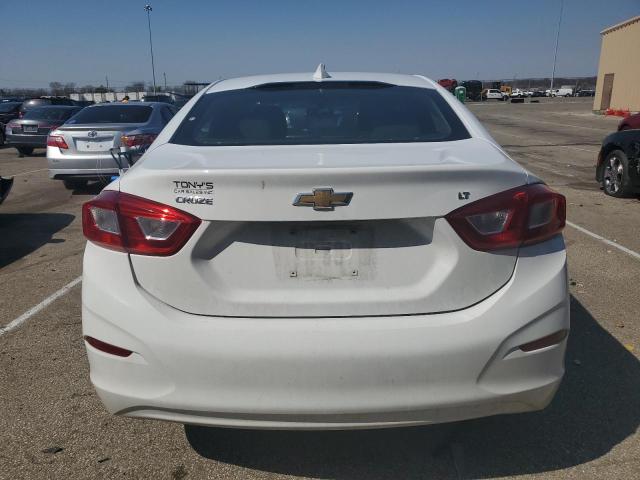 1G1BE5SM8J7116426 - 2018 CHEVROLET CRUZE LT WHITE photo 6