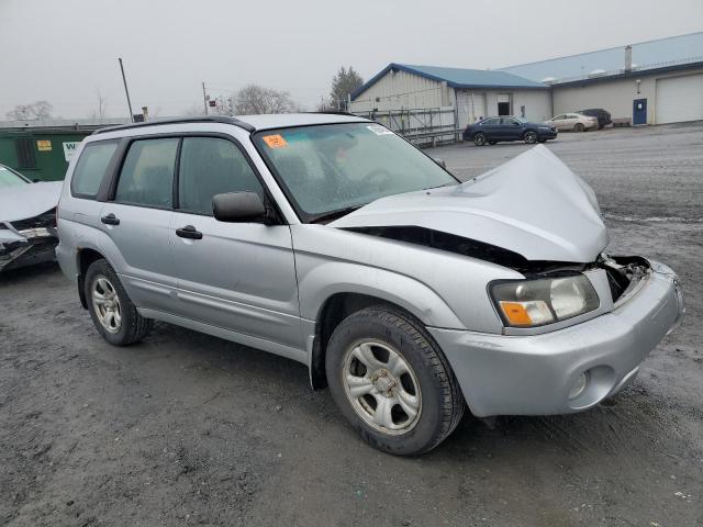 JF1SG65635H702395 - 2005 SUBARU FORESTER 2.5XS SILVER photo 4