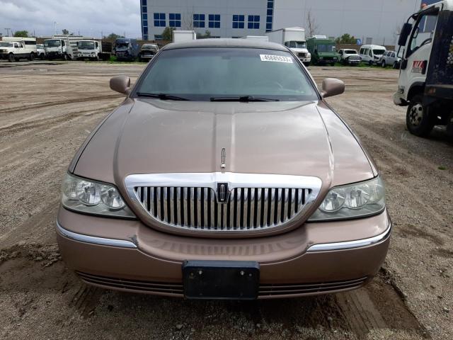 2L1FL8JW9BX752946 - 2011 LINCOLN TOWN CAR EXECUTIVE BROWN photo 5