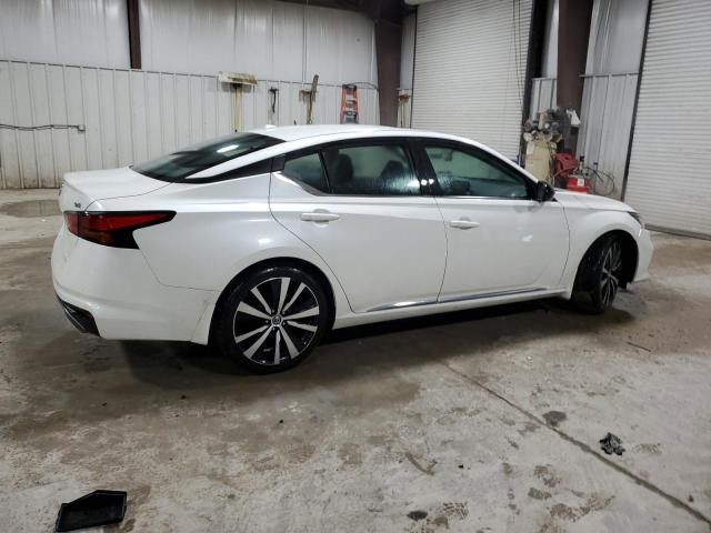 1N4BL4CV7KC208429 - 2019 NISSAN ALTIMA SR WHITE photo 3