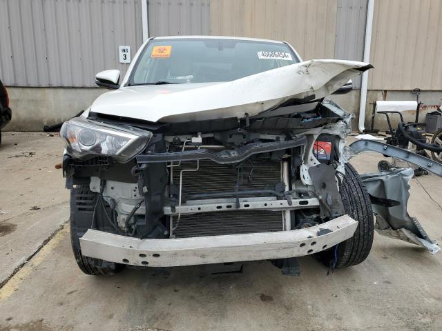 JTEBU5JR1J5571682 - 2018 TOYOTA 4RUNNER SR5/SR5 PREMIUM 白色 照片 5