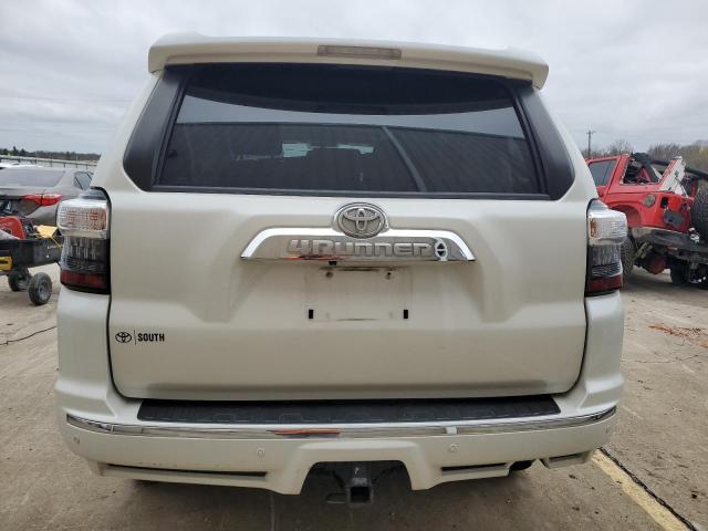 JTEBU5JR1J5571682 - 2018 TOYOTA 4RUNNER SR5/SR5 PREMIUM 白色 照片 6
