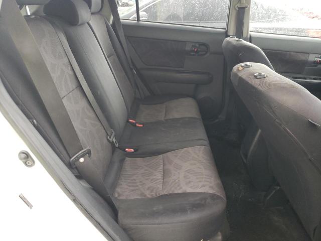 JTLZE4FE1DJ047979 - 2013 TOYOTA SCION XB WHITE photo 11