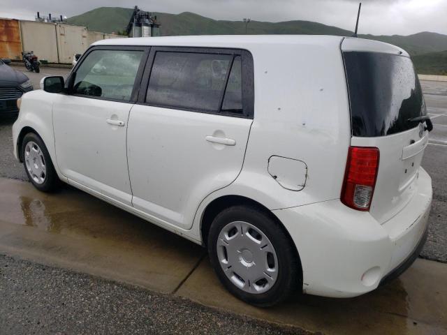 JTLZE4FE1DJ047979 - 2013 TOYOTA SCION XB WHITE photo 2