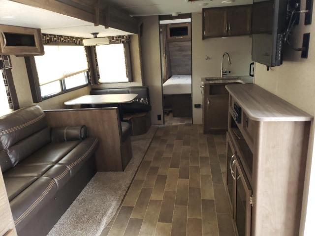 4YDT28323KM934360 - 2019 COLE CAMPER SILVER photo 6