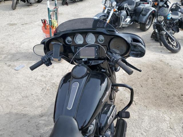 1HD1KRC1XJB686494 - 2018 HARLEY-DAVIDSON FLHXS STREET GLIDE SPECIAL BLACK photo 5