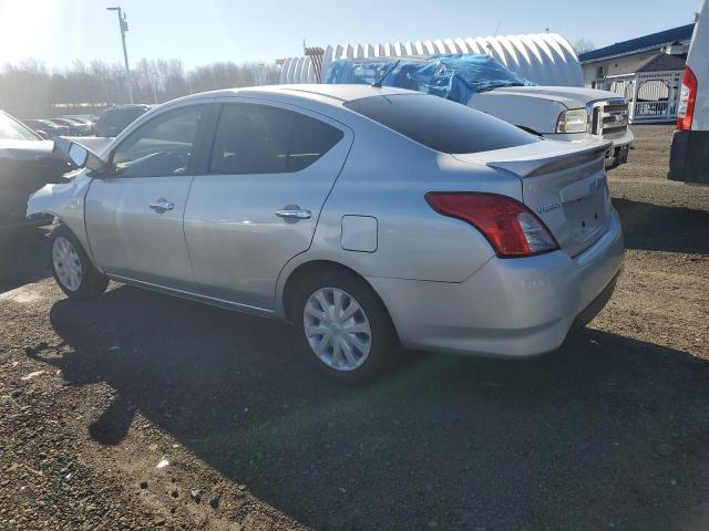 3N1CN7AP5KL857555 - 2019 NISSAN VERSA S SILVER photo 2