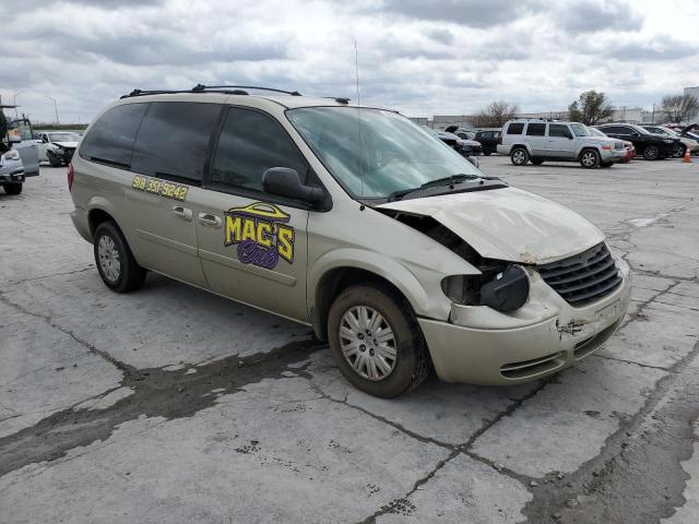 2C4GP44R55R267691 - 2005 CHRYSLER TOWN AND C LX TAN photo 4