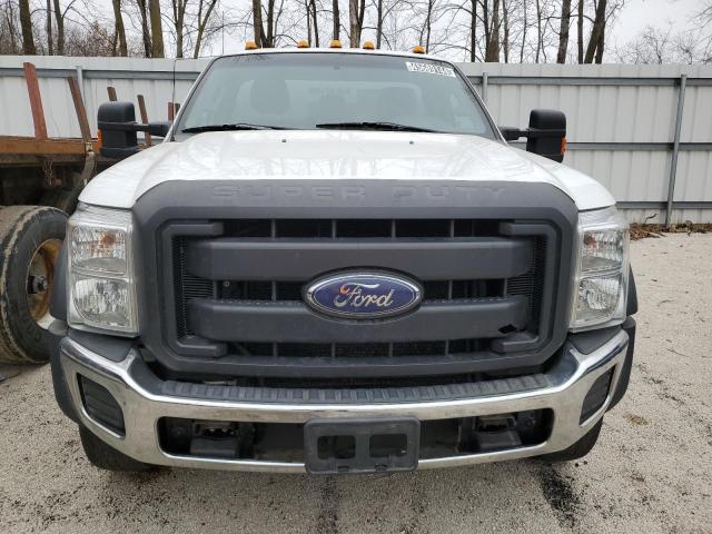 1FDUF5GY1GEB88917 - 2016 FORD F550 SUPER DUTY WHITE photo 5