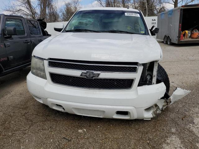 3GNFK16378G158720 - 2008 CHEVROLET SUBURBAN K1500 LS WHITE photo 5