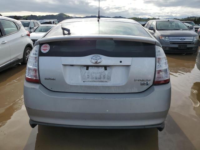 JTDKB20U777585582 - 2007 TOYOTA PRIUS SILVER photo 6