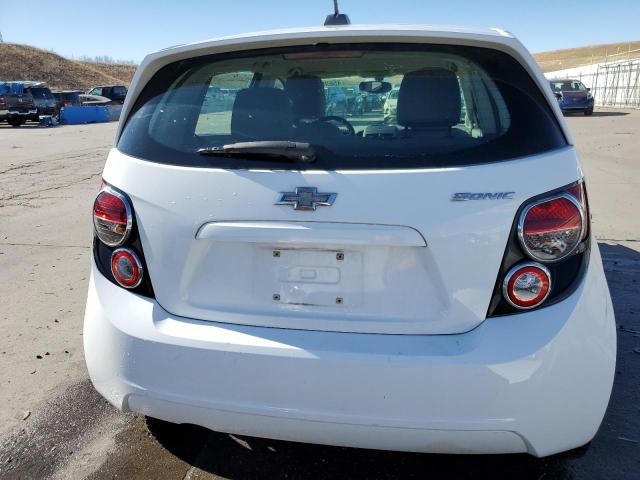 1G1JA6SH3G4146119 - 2016 CHEVROLET SONIC LS WHITE photo 6