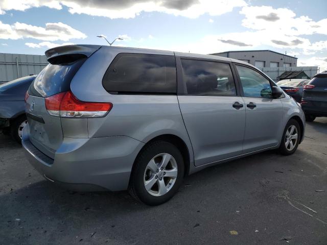 5TDZK3DC2CS210124 - 2012 TOYOTA SIENNA SILVER photo 3