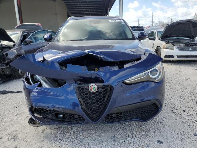 ZASPAJAN1K7C55317 - 2019 ALFA ROMEO STELVIO BLUE photo 5