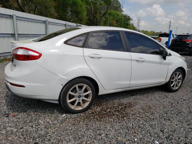 3FADP4BJ9KM106284 - 2019 FORD FIESTA SE WHITE photo 3