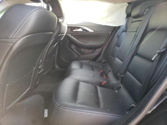 SJKCH5CP2JA051083 - 2018 INFINITI QX30 BASE BLACK photo 10
