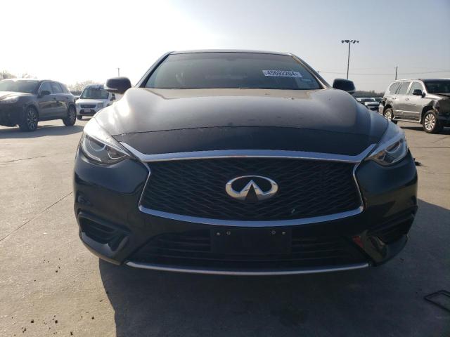 SJKCH5CP2JA051083 - 2018 INFINITI QX30 BASE BLACK photo 5