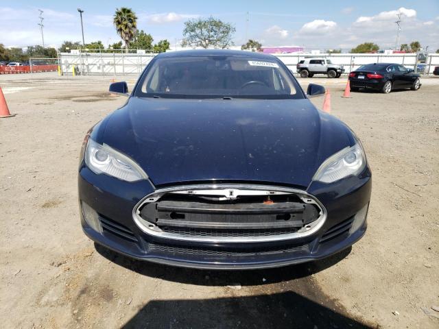 5YJSA1AC5DFP10717 - 2013 TESLA MODEL S BLUE photo 5