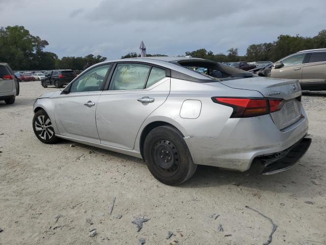 1N4BL4BV0KC246263 - 2019 NISSAN ALTIMA S SILVER photo 2