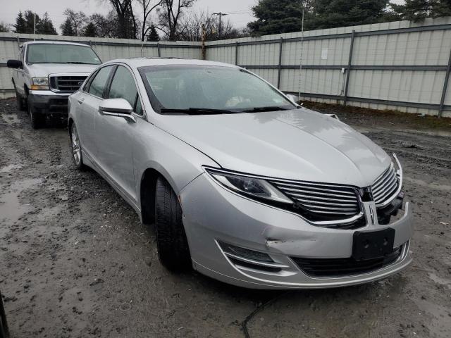 3LN6L2J95GR623825 - 2016 LINCOLN MKZ SILVER photo 4