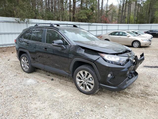 2T3C1RFV8MC163175 - 2021 TOYOTA RAV4 XLE PREMIUM BLACK photo 4