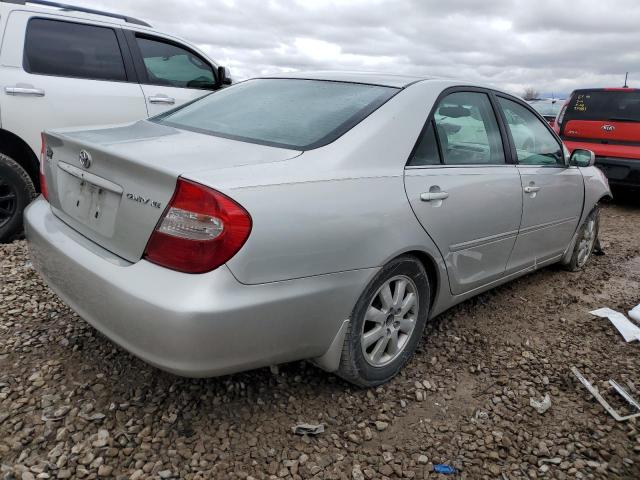 4T1BE30K62U059090 - 2002 TOYOTA CAMRY LE SILVER photo 3