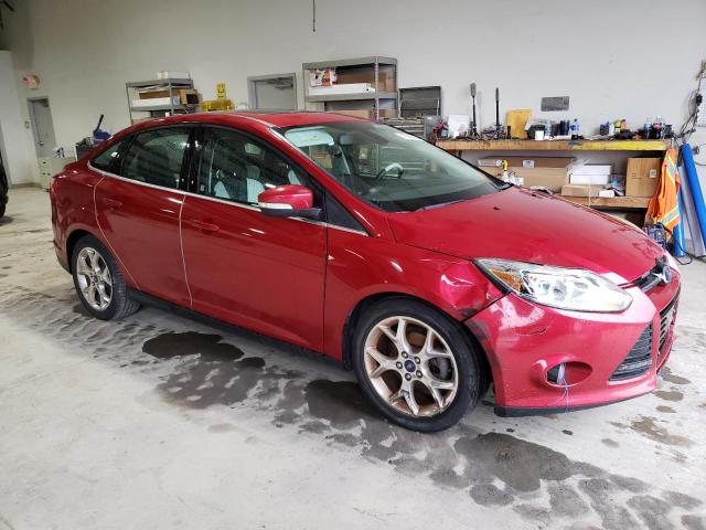 1FAHP3H29CL346496 - 2012 FORD FOCUS SEL RED photo 4