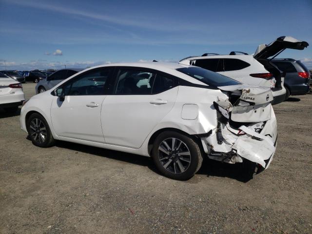 3N1CN8EV7ML869207 - 2021 NISSAN VERSA SV WHITE photo 2