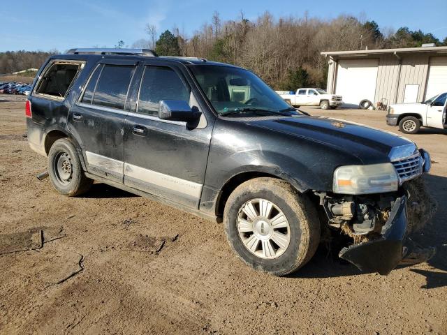 5LMFU27508LJ15485 - 2008 LINCOLN NAVIGATOR BLACK photo 4