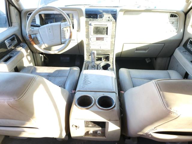 5LMFU27508LJ15485 - 2008 LINCOLN NAVIGATOR BLACK photo 8