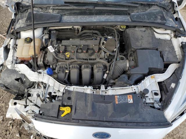 1FADP3F26FL206363 - 2015 FORD FOCUS SE WHITE photo 11