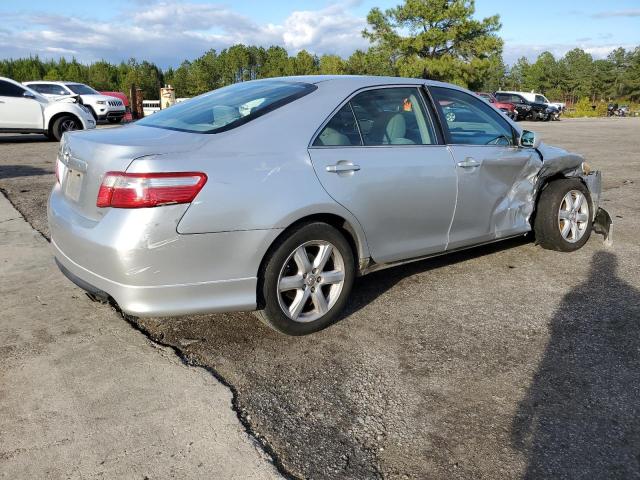 4T1BK46K07U545195 - 2007 TOYOTA CAMRY LE SILVER photo 3