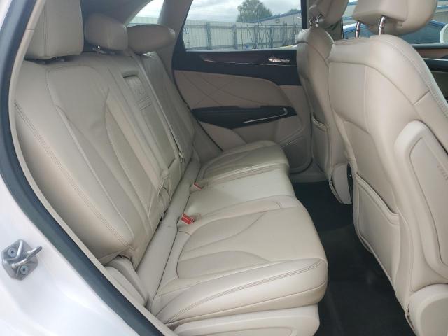 5LMCJ2C93HUL32642 - 2017 LINCOLN MKC SELECT 白色 照片 11