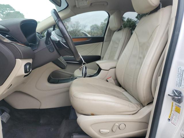 5LMCJ2C93HUL32642 - 2017 LINCOLN MKC SELECT 白色 照片 7